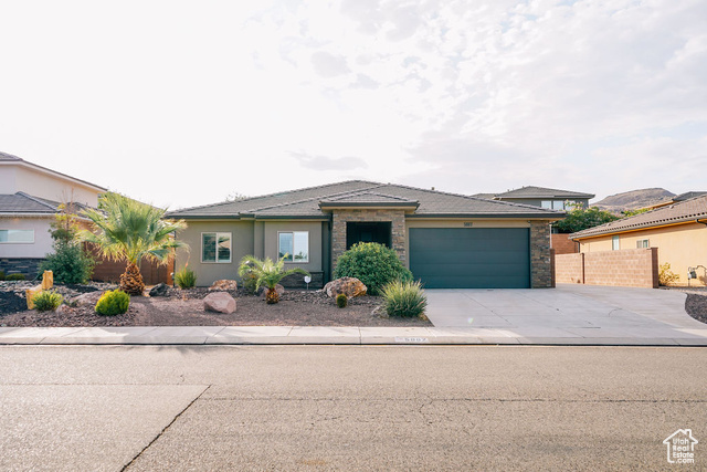Photo 7 for MLS #2107308 at 5887 S Desert Crest Dr