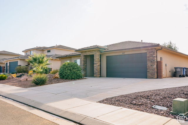 Photo 8 for MLS #2107308 at 5887 S Desert Crest Dr