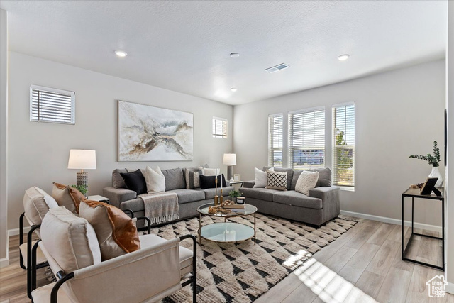 Photo 4 for MLS #2107322 at 6177 W Stone Mount Way #589