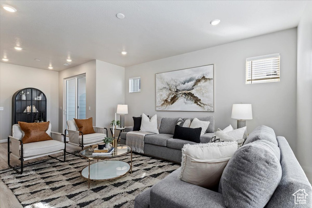 Photo 5 for MLS #2107322 at 6177 W Stone Mount Way #589