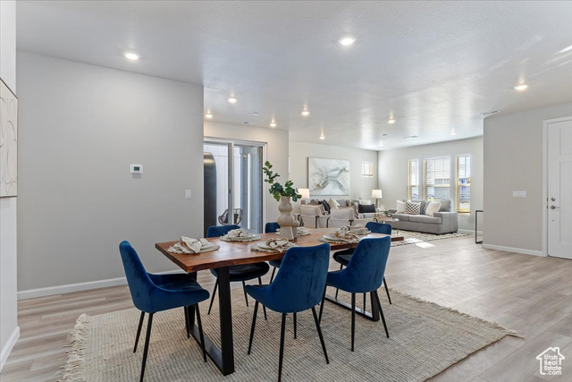 Photo 7 for MLS #2107322 at 6177 W Stone Mount Way #589