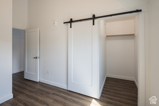 Photo 11 for MLS #2107323 at 443 Kane Creek Blvd #B214