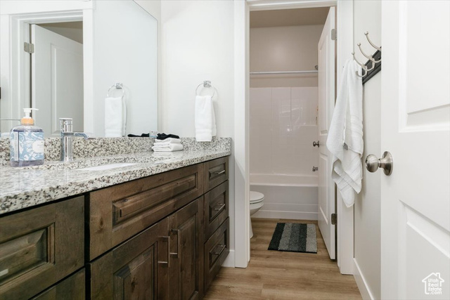 Photo 12 for MLS #2107327 at 356 W Rendezvous Way