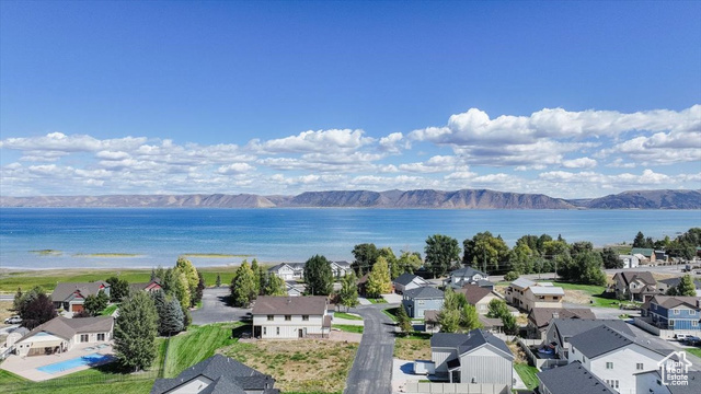 Photo 41 for MLS #2107327 at 356 W Rendezvous Way