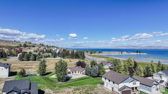 Photo 44 for MLS #2107327 at 356 W Rendezvous Way