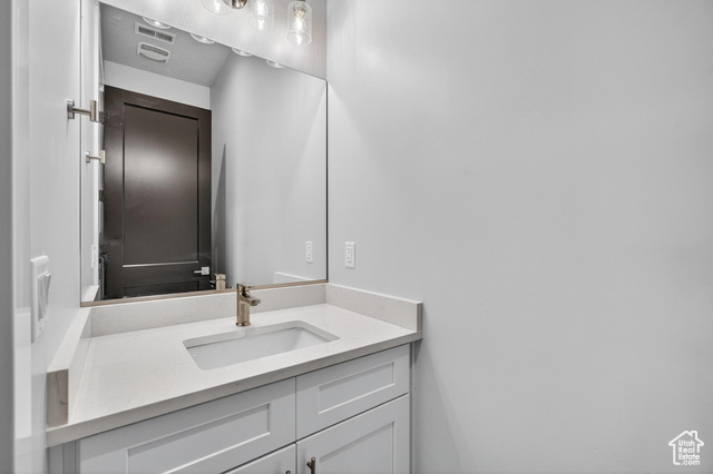 Photo 39 for MLS #2107332 at 1376 725 South