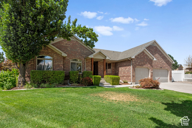 Photo 3 for MLS #2107342 at 13842 S Pioneer Peak Cir