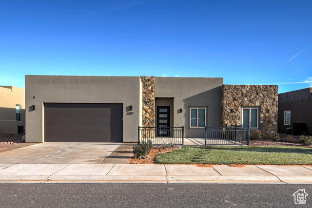 Photo 2 for MLS #2107343 at 3267 S Retreat Dr #302