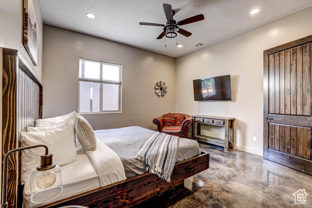 Photo 38 for MLS #2107343 at 3267 S Retreat Dr #302