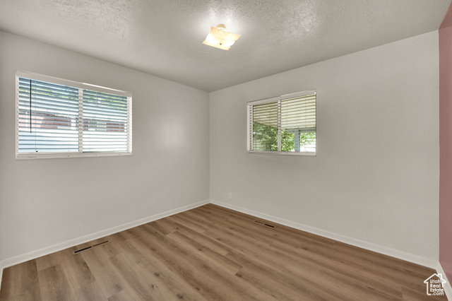 Photo 15 for MLS #2107344 at 304 E 1250 North