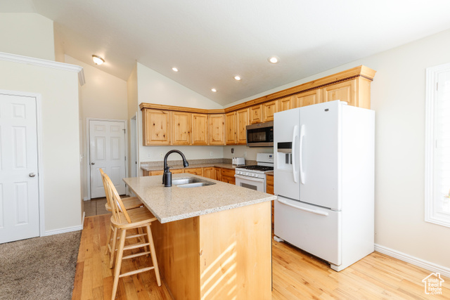 Photo 10 for MLS #2107347 at 27 W Spring Creek Pkwy
