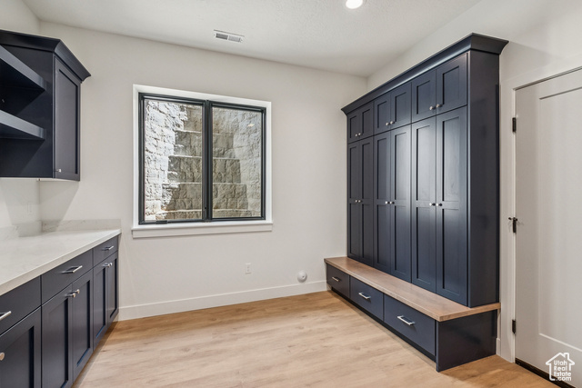 Photo 33 for MLS #2107351 at 5985 E Big Horn Pkwy #137