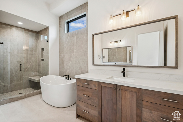 Photo 20 for MLS #2107351 at 5985 E Big Horn Pkwy #137
