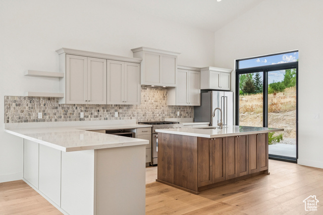 Photo 8 for MLS #2107351 at 5985 E Big Horn Pkwy #137