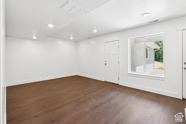 Photo 13 for MLS #2107355 at 1615 N Angel St