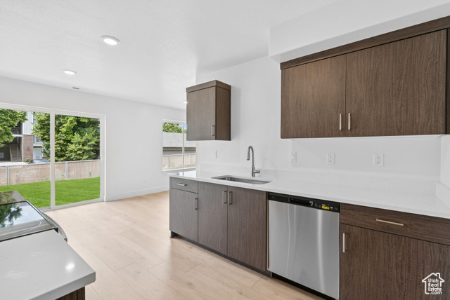 Photo 16 for MLS #2107355 at 1615 N Angel St