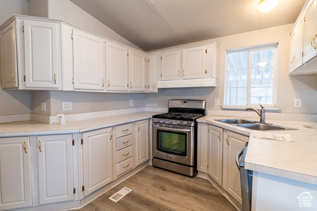 View photos for 63 Sunset MLS #2107360 - 63 Sunset