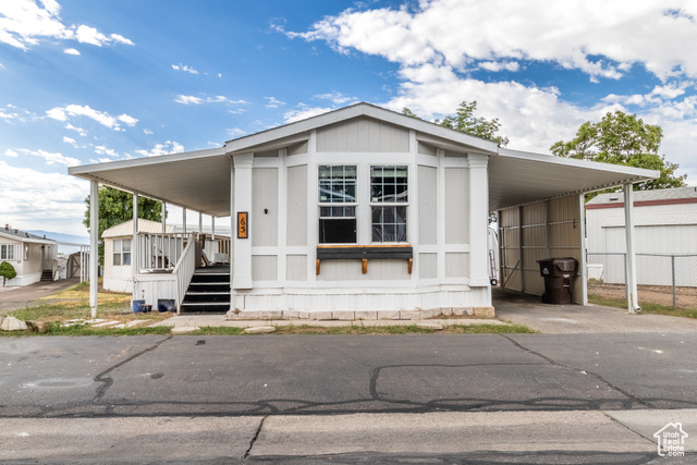 MLS #2107360 - 63 Sunset