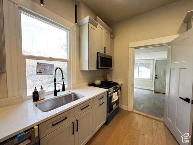 Photo 9 for MLS #2107363 at 869 W 300 South