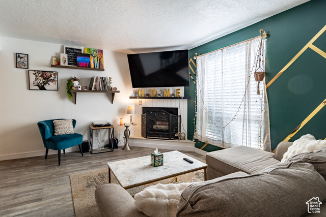 3927 S LAMPLIGTHER WAY, Riverdale UT 84405