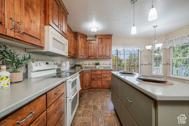 Photo 15 for MLS #2107372 at 4840 S 5200 West