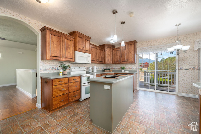 Photo 11 for MLS #2107372 at 4840 S 5200 West