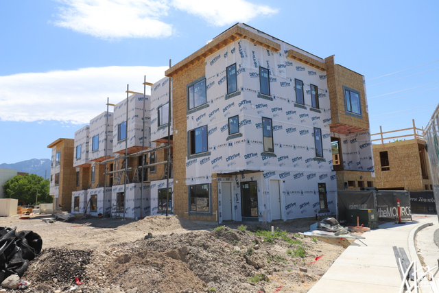 593 E BETSEY CV #26, Salt Lake City UT 84107