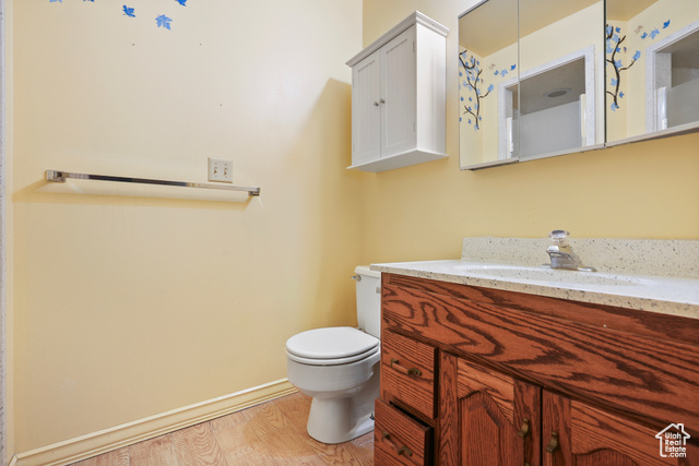 Photo 9 for MLS #2107389 at 484 W 75 North