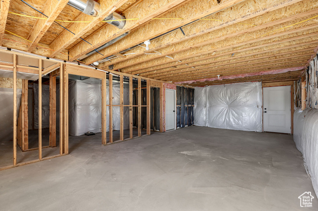 Photo 32 for MLS #2107393 at 1155 S 4475 West