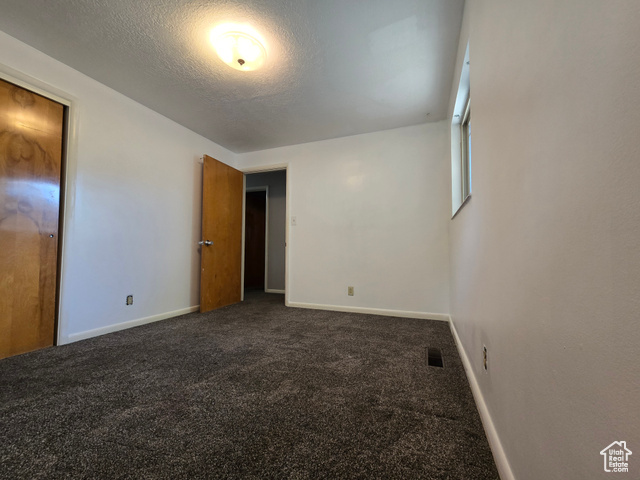 Photo 7 for MLS #2107399 at 964 40th St
