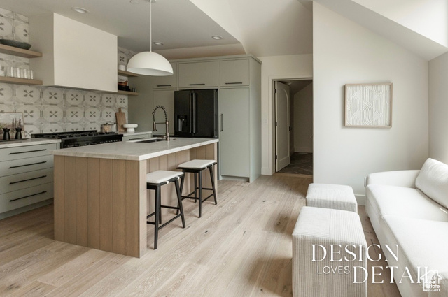 Photo 26 for MLS #2107414 at 950 S Aspen Cir