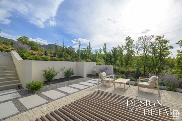 Photo 32 for MLS #2107414 at 950 S Aspen Cir