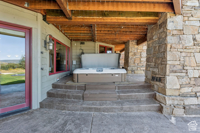 Photo 77 for MLS #2107420 at 6025 Mountain Ranch Dr