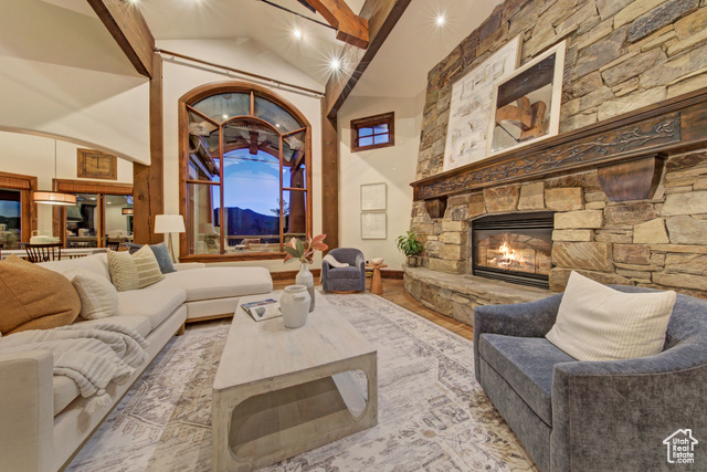 Photo 6 for MLS #2107420 at 6025 Mountain Ranch Dr
