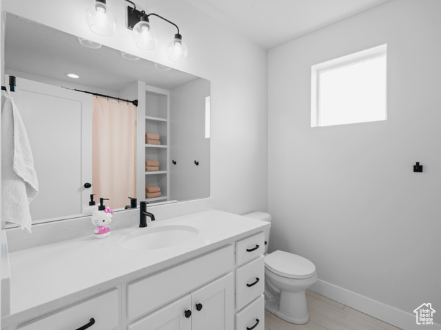 Photo 18 for MLS #2107439 at 245 S Summer Breeze Ln