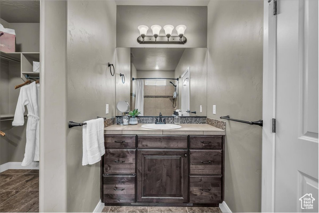 Photo 23 for MLS #2107446 at 2031 E Colorado