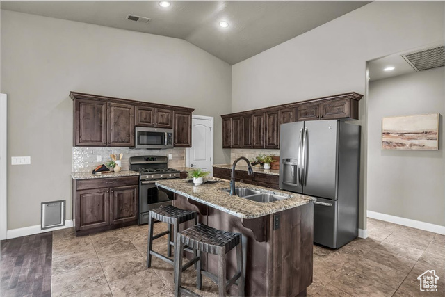 Photo 17 for MLS #2107446 at 2031 E Colorado