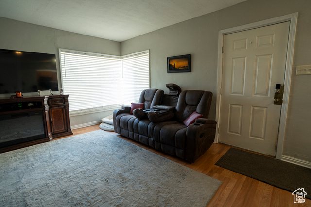 Photo 15 for MLS #2107458 at 1161 E 29th