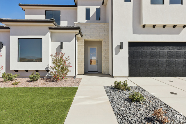Photo 3 for MLS #2107469 at 4816 W 2820 South