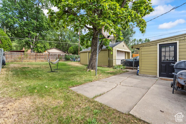 Photo 34 for MLS #2107498 at 3026 Harrison Blvd