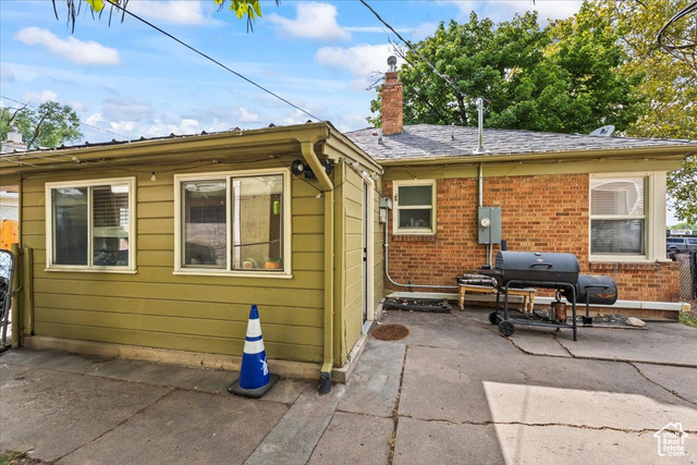 Photo 31 for MLS #2107498 at 3026 Harrison Blvd