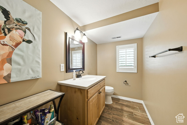 Photo 12 for MLS #2107523 at 2343 W Temple View Cir