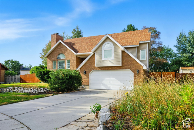 Photo 3 for MLS #2107523 at 2343 W Temple View Cir
