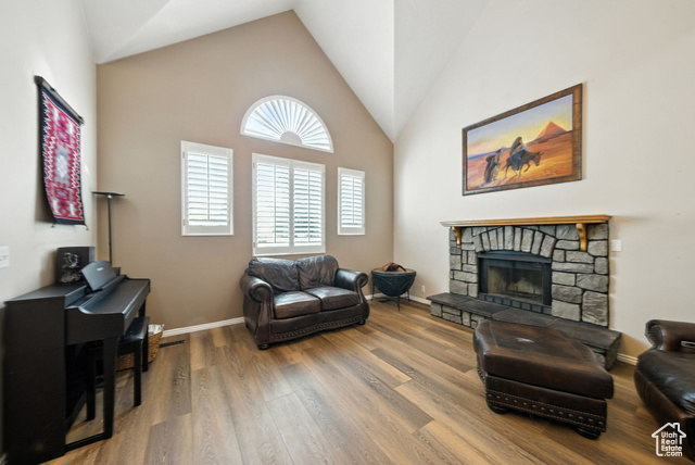 Photo 6 for MLS #2107523 at 2343 W Temple View Cir