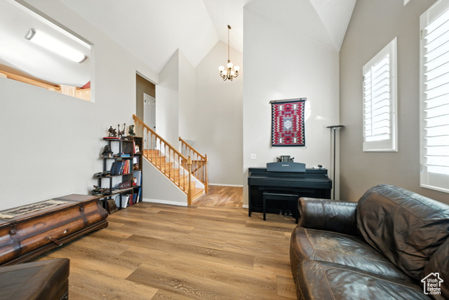 Photo 7 for MLS #2107523 at 2343 W Temple View Cir