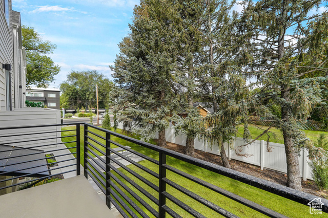Photo 37 for MLS #2107535 at 473 E Alice Way