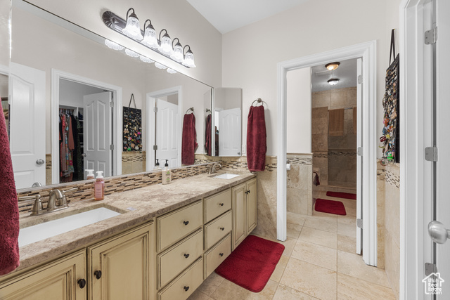 Photo 10 for MLS #2107551 at 6 N Shady Ln