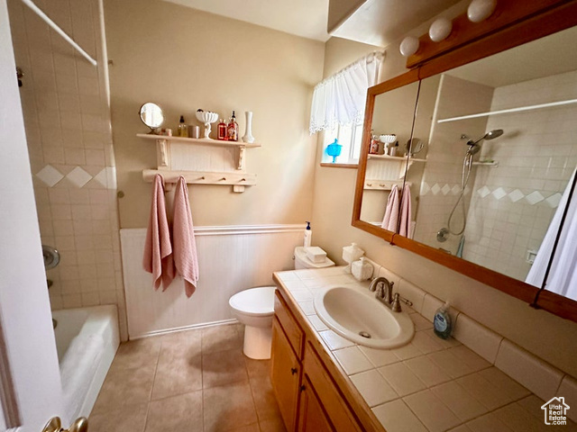 Photo 14 for MLS #2107557 at 390 N 200 West