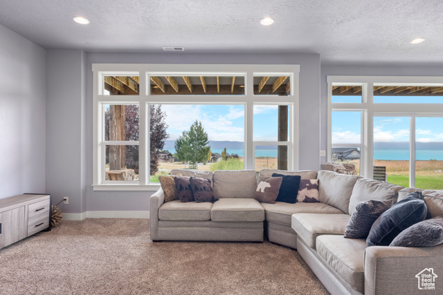 191 Chalet Cir