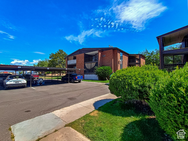 Photo 11 for MLS #2107569 at 4536 S 1900 West #A12